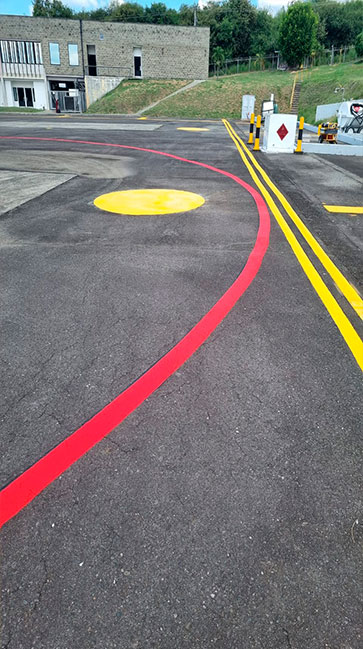 demarcación círculos en helipuerto
